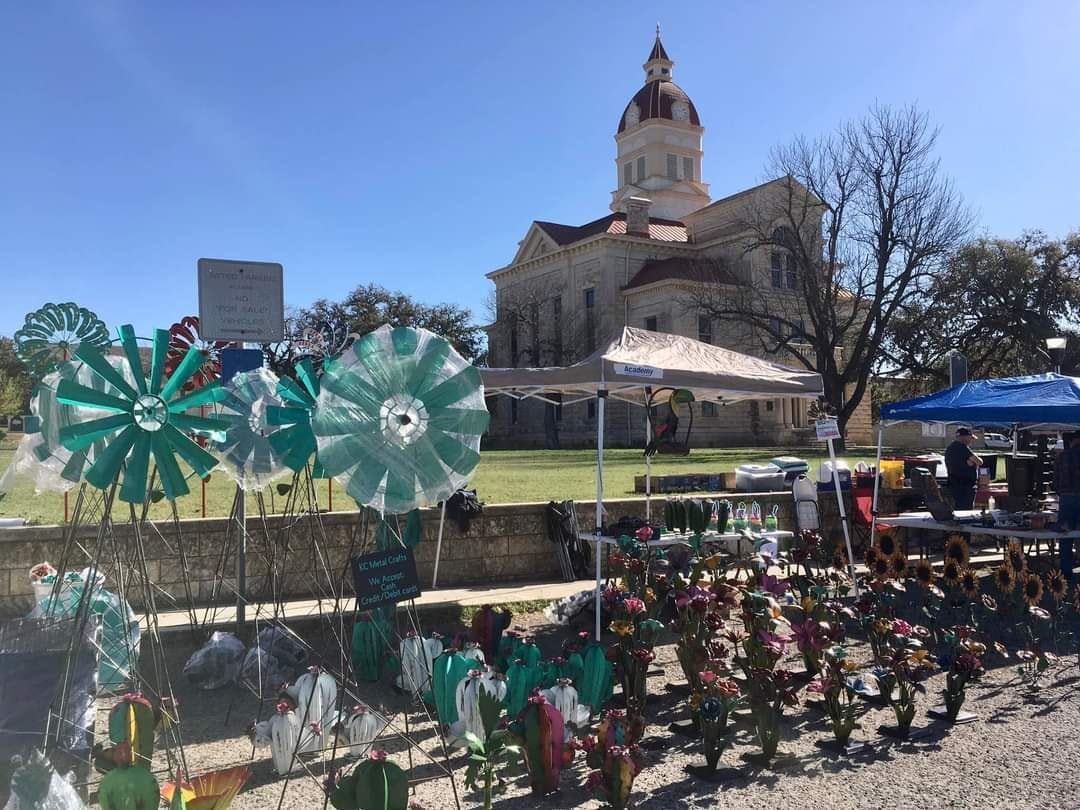 Holiday shopping and Jubilee on Main Street