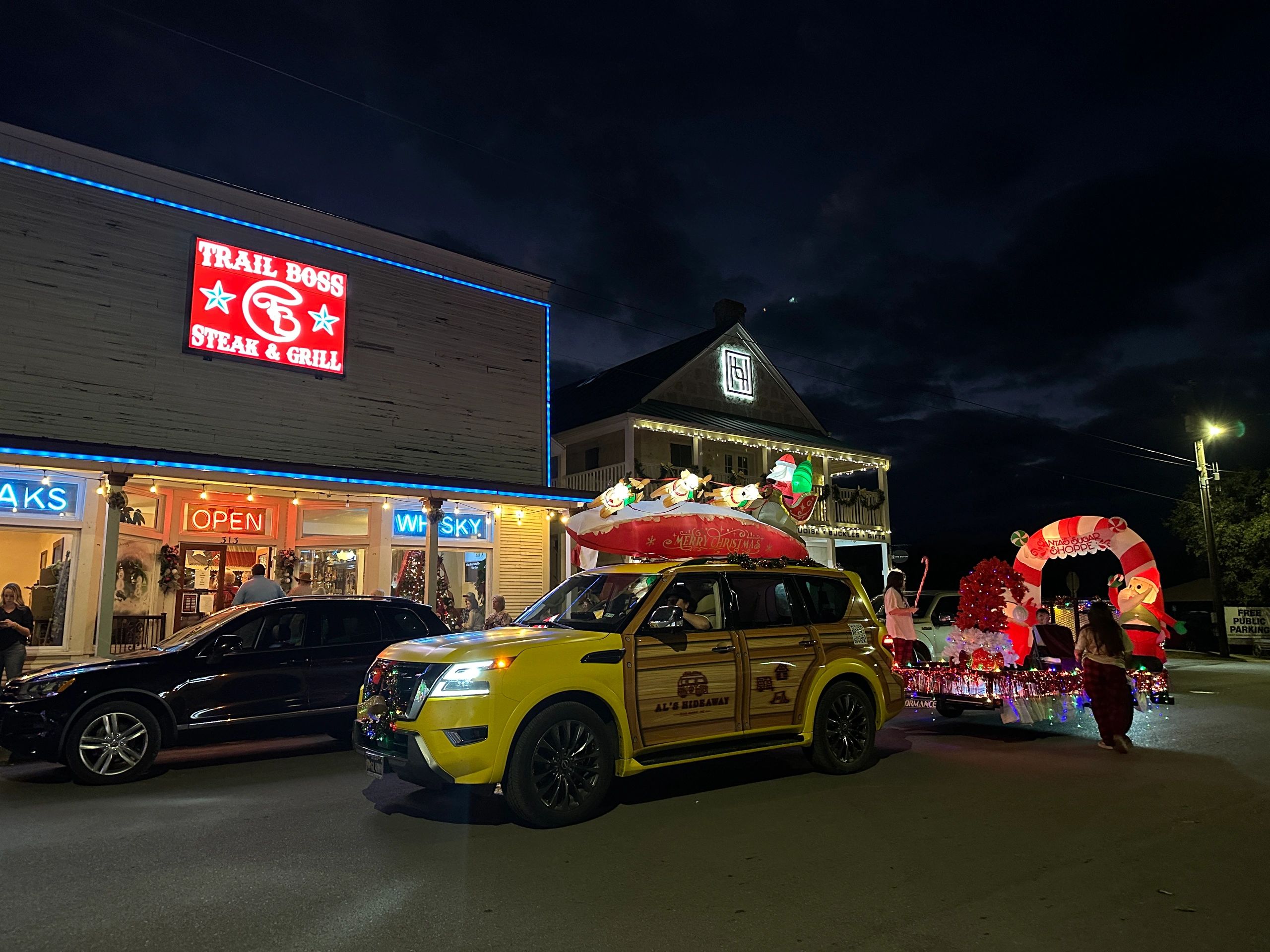 Trail Boss Steak & Grill — Bandera holiday scene