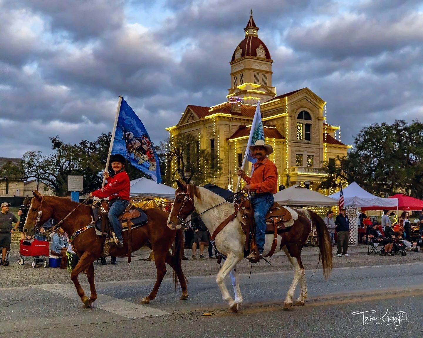 Cowboy Christmas photography — Bandera community celebration
